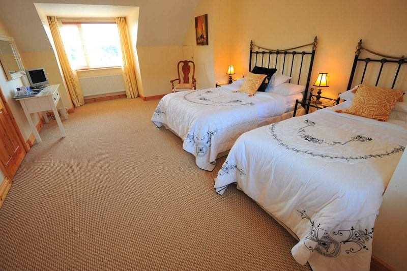 Ocean Breeze Bed & Breakfast Donegal Town Exterior foto